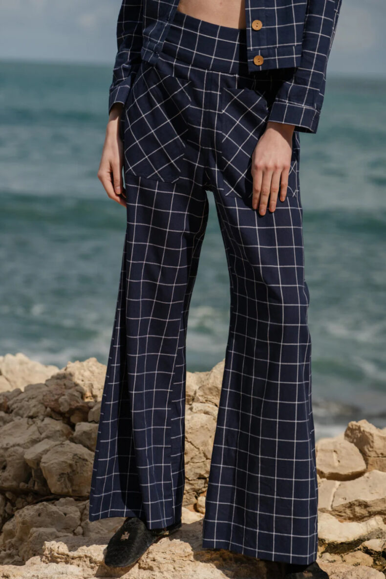 komana zuerich hose trousers geena karo laufmeter schweiz nachhaltig fashion mode swiss