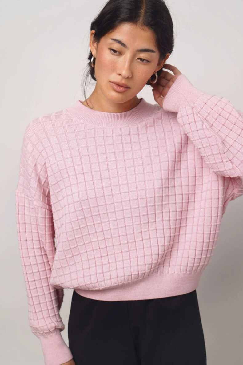 sode bern japan strick pullover merino wolle check rose rosa mode schweiz nachhaltig laufmeter