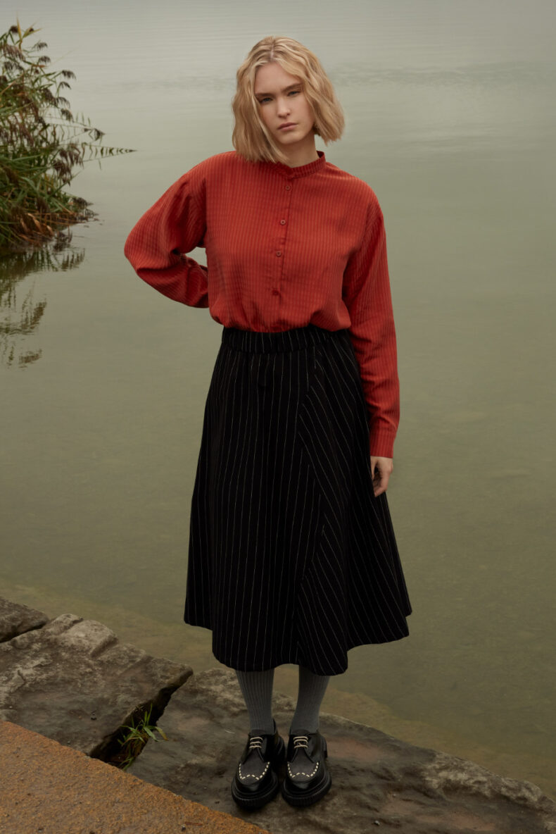 kienast ladina jupe wave midi stripes baumwolle seide laufmeter schweiz mode nachhaltig