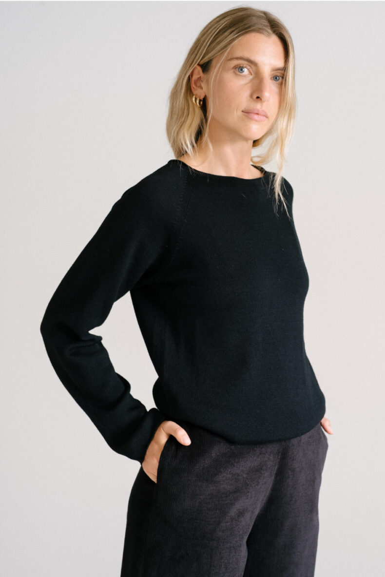 livia naef pullover nou merino wolle bio gots schwarz black luzern schweiz mode nachhaltig laufmeter