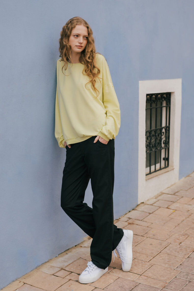 elfe 11 kathrin wegmann pullover koala bio baumwolle pastellgelb zurich laufmeter schweiz nachhaltig mode